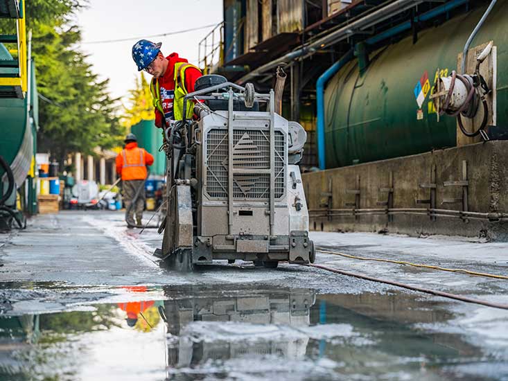 Concrete flat sawing